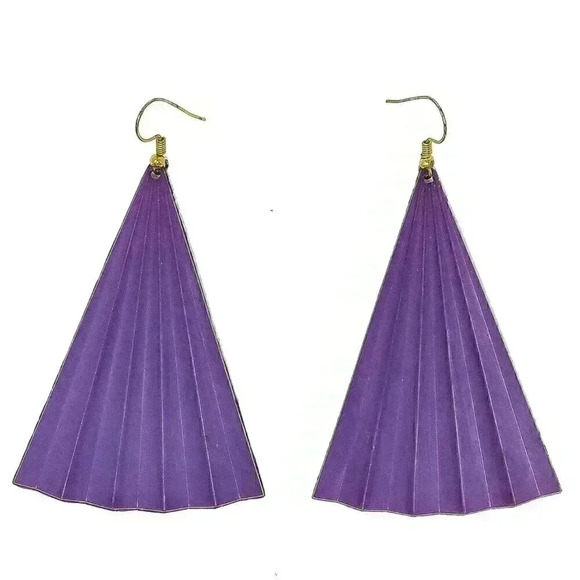 Vintage 80s Purple Pleated Triangle Dangle Earrings Summer Plastic Earrings - Picture 1 of 1